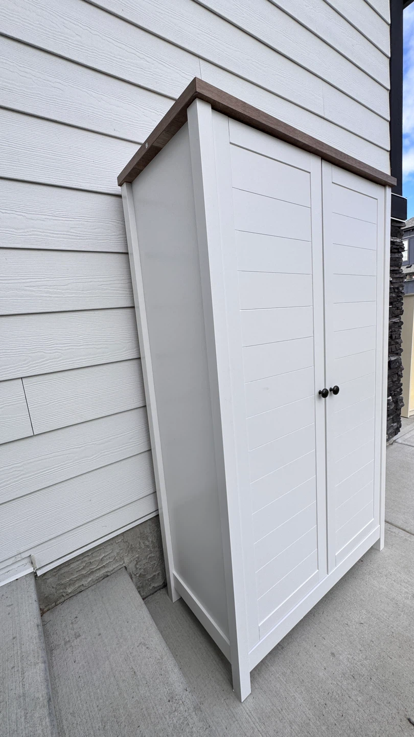 White cabinet with adjustable boards - photo 4