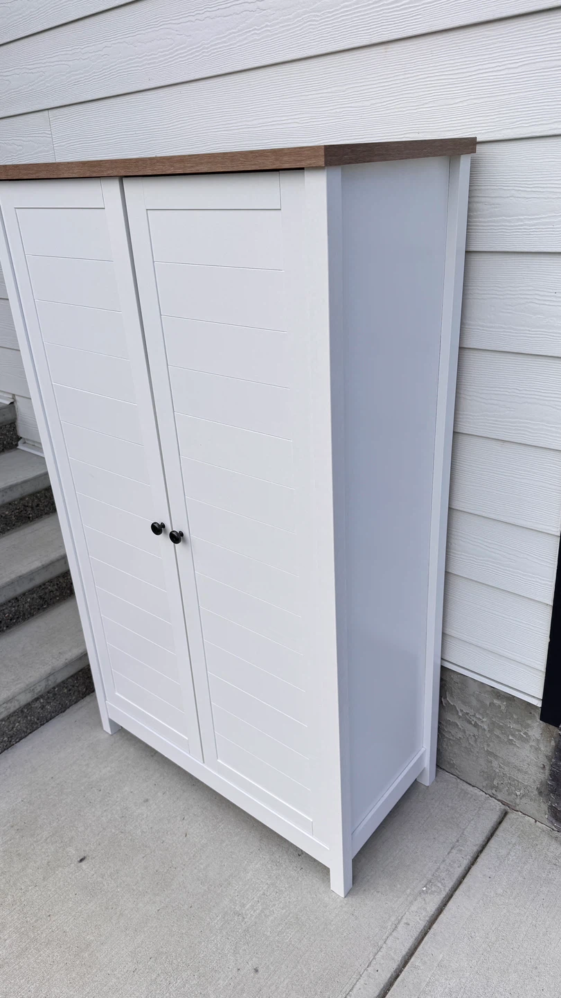White cabinet with adjustable boards - photo 5