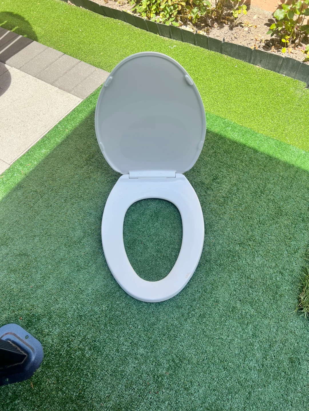 Kohler White Elongated Toilet Seat - photo 2