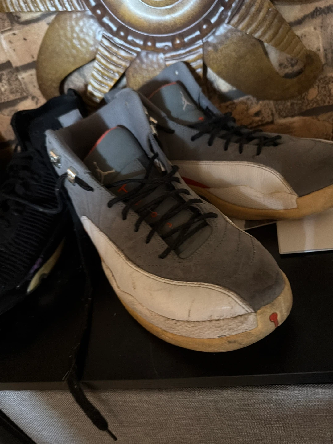 TRADE FOR BROKEN TECH SIZE 9.5
