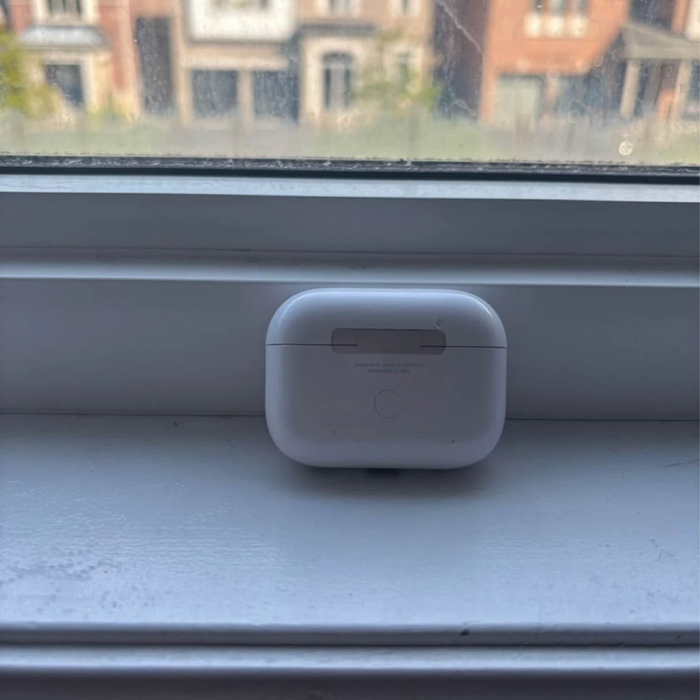 Apple AirPods Pro (2nd generation) with MagSafe Charging Case - photo 3