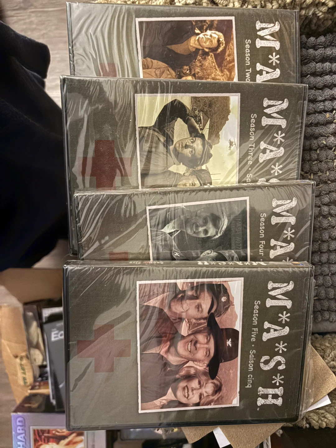 M*A*S*H Seasons 2-5 DVD - photo 2