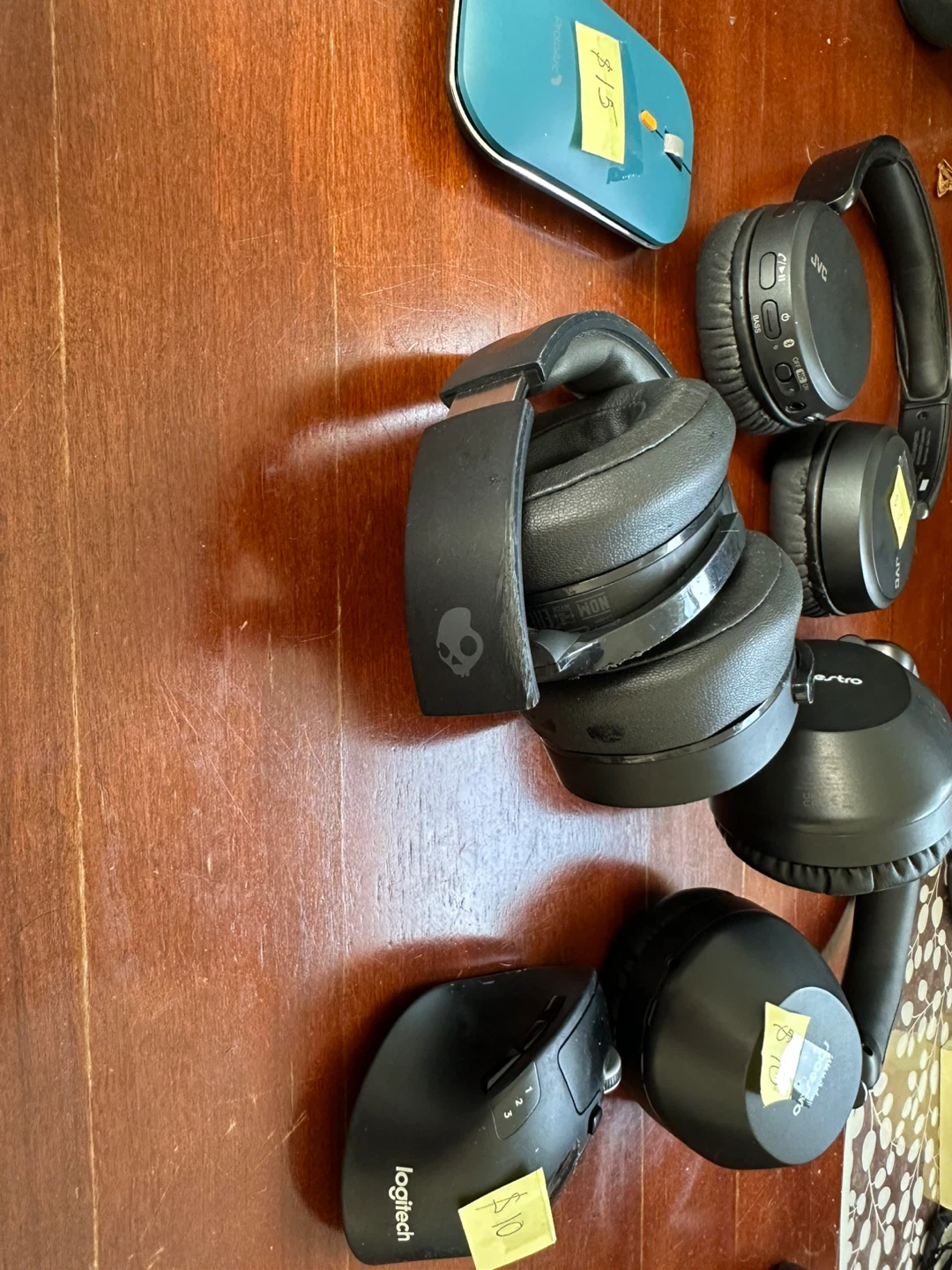 Various Headphones and Mice - photo 5