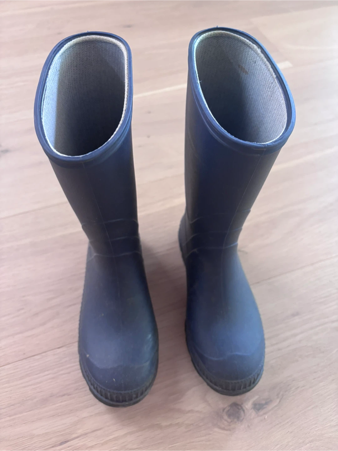 Kamik Kids Rain Boots - Size 1 - photo 2