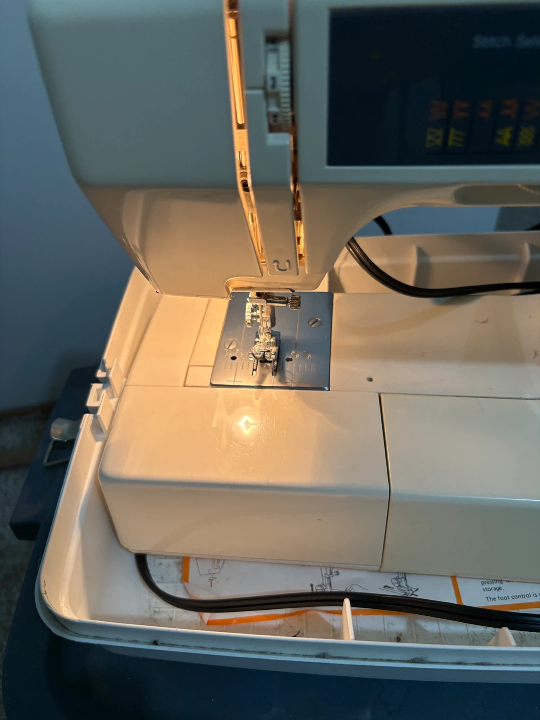 Kenmore 12 Stitch Sewing Machine - photo 4