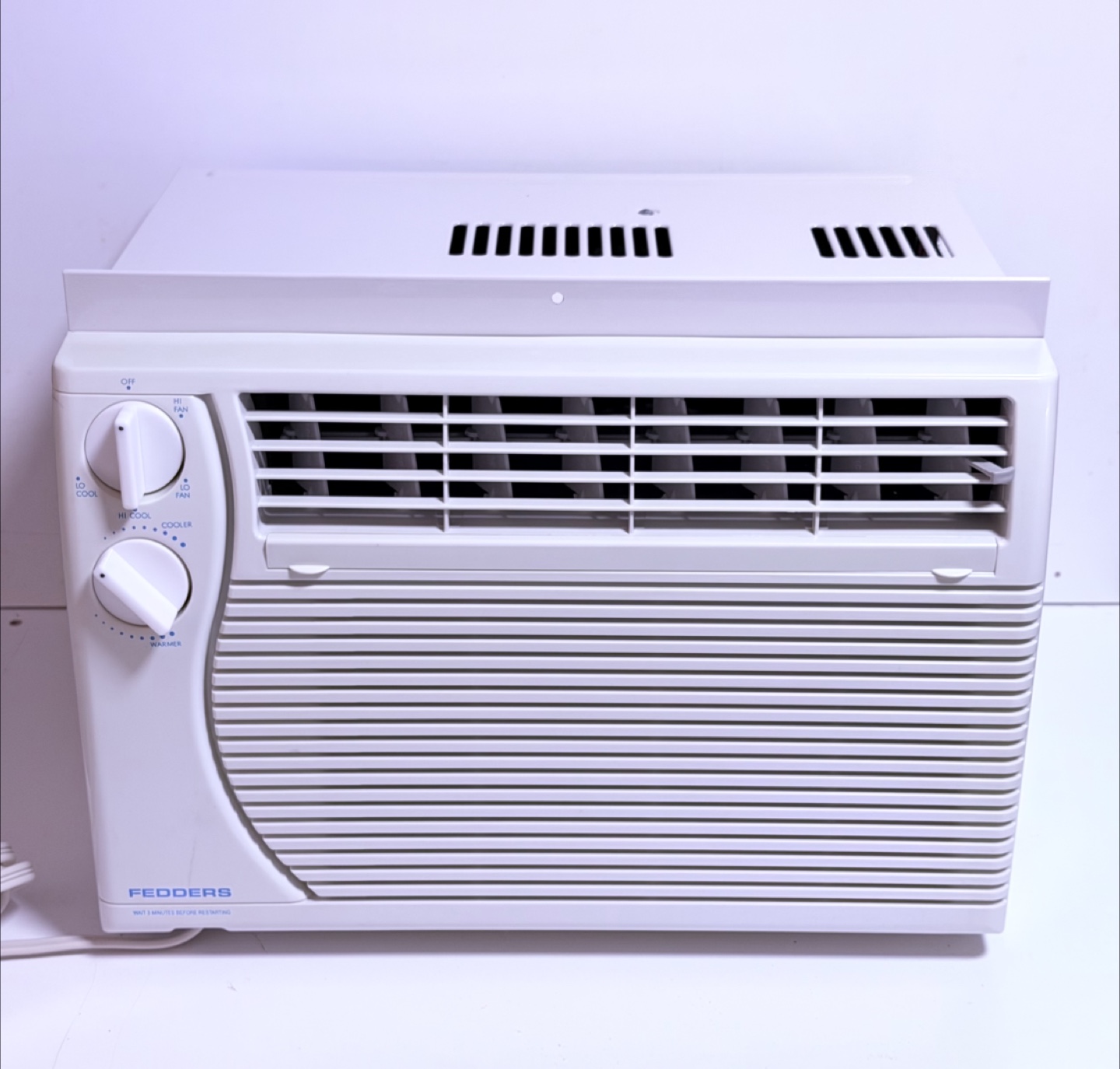 Windows Air Conditioner 5200 BTU - photo 2