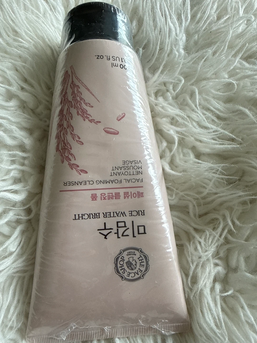 THE FACE SHOP Rice Water Bright Facial Foaming Cleanser 150ml - photo 2