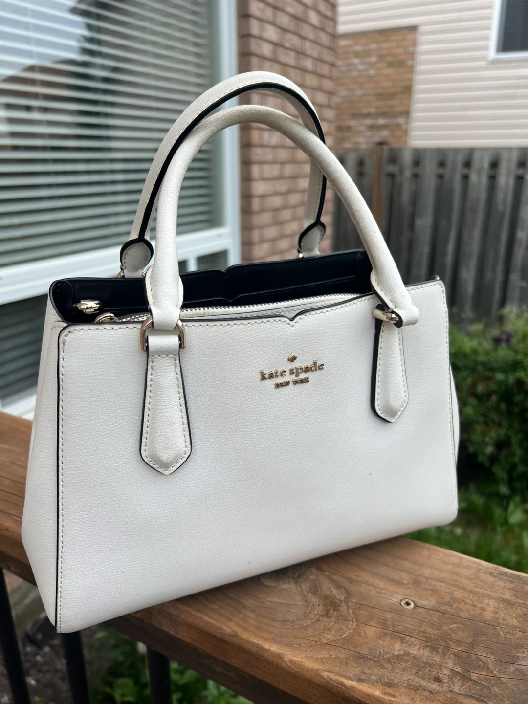 Kate Spade White Leather Top-Handle Bag - photo 2