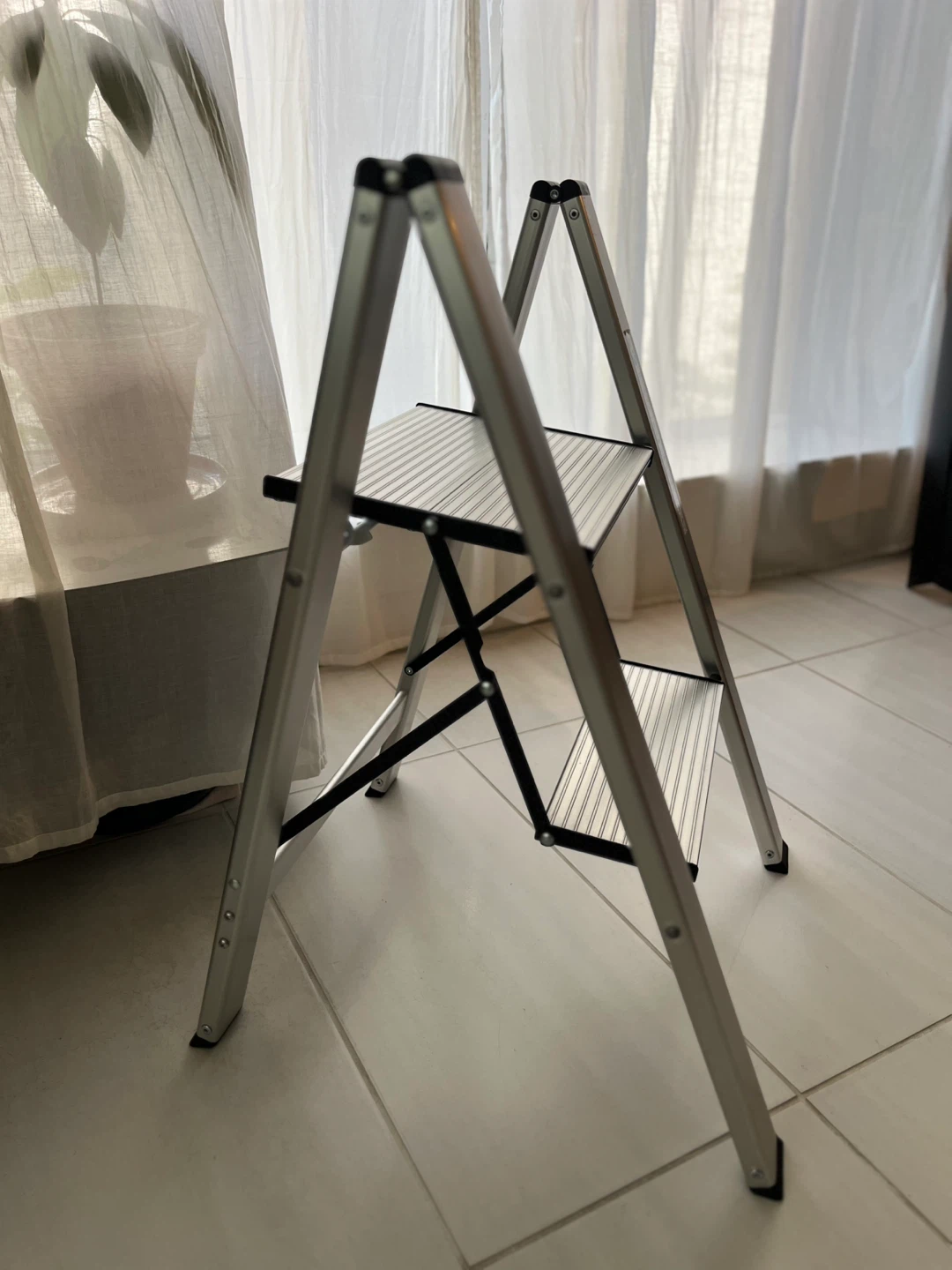 Aluminum Step Stool Ladder