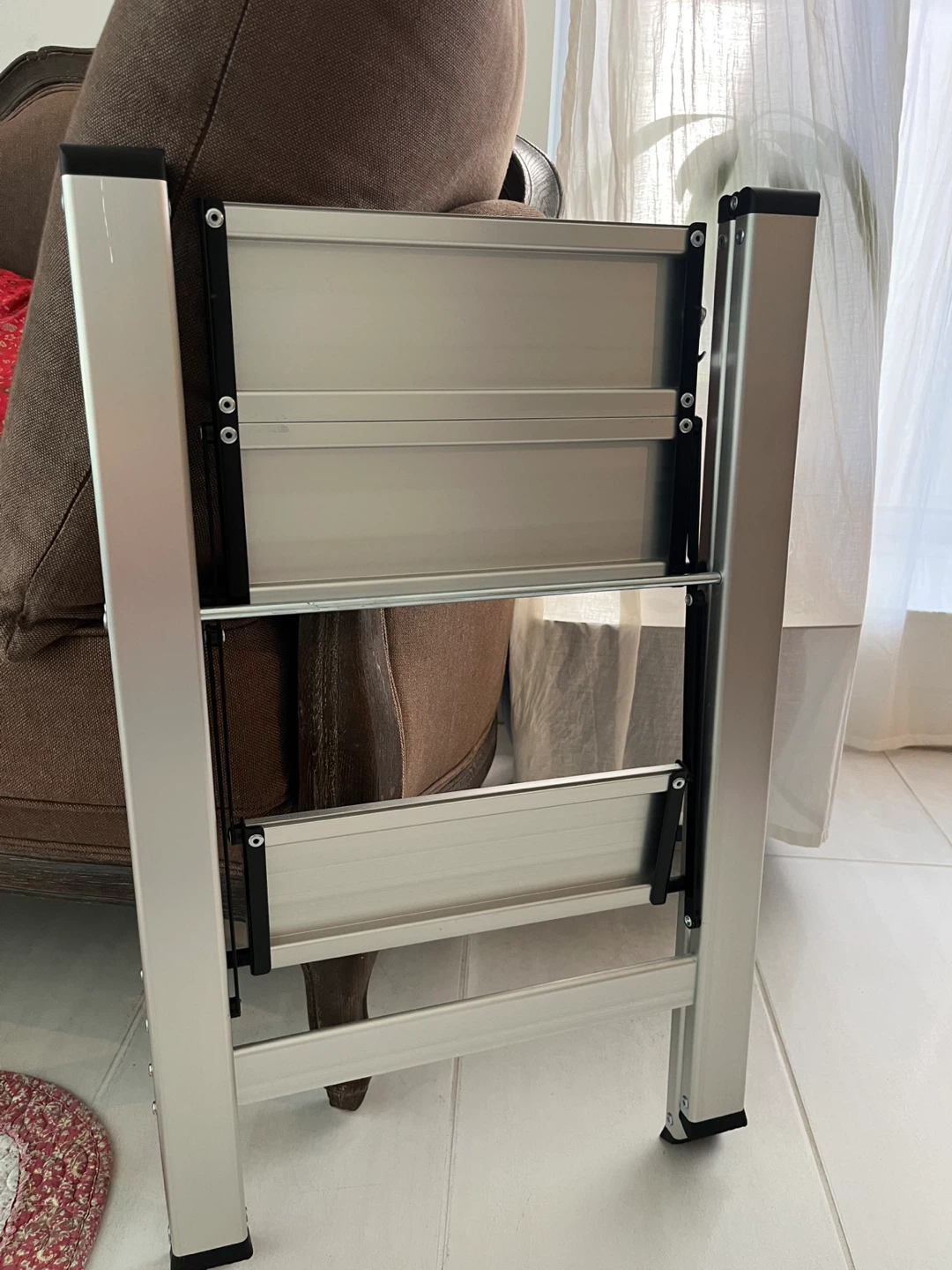 Aluminum Step Stool Ladder - photo 3