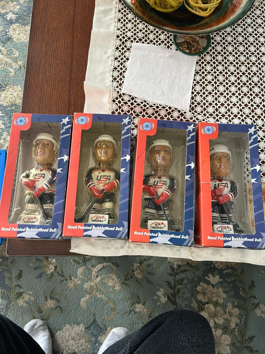 Hockey collectibles memorabilia - photo 2