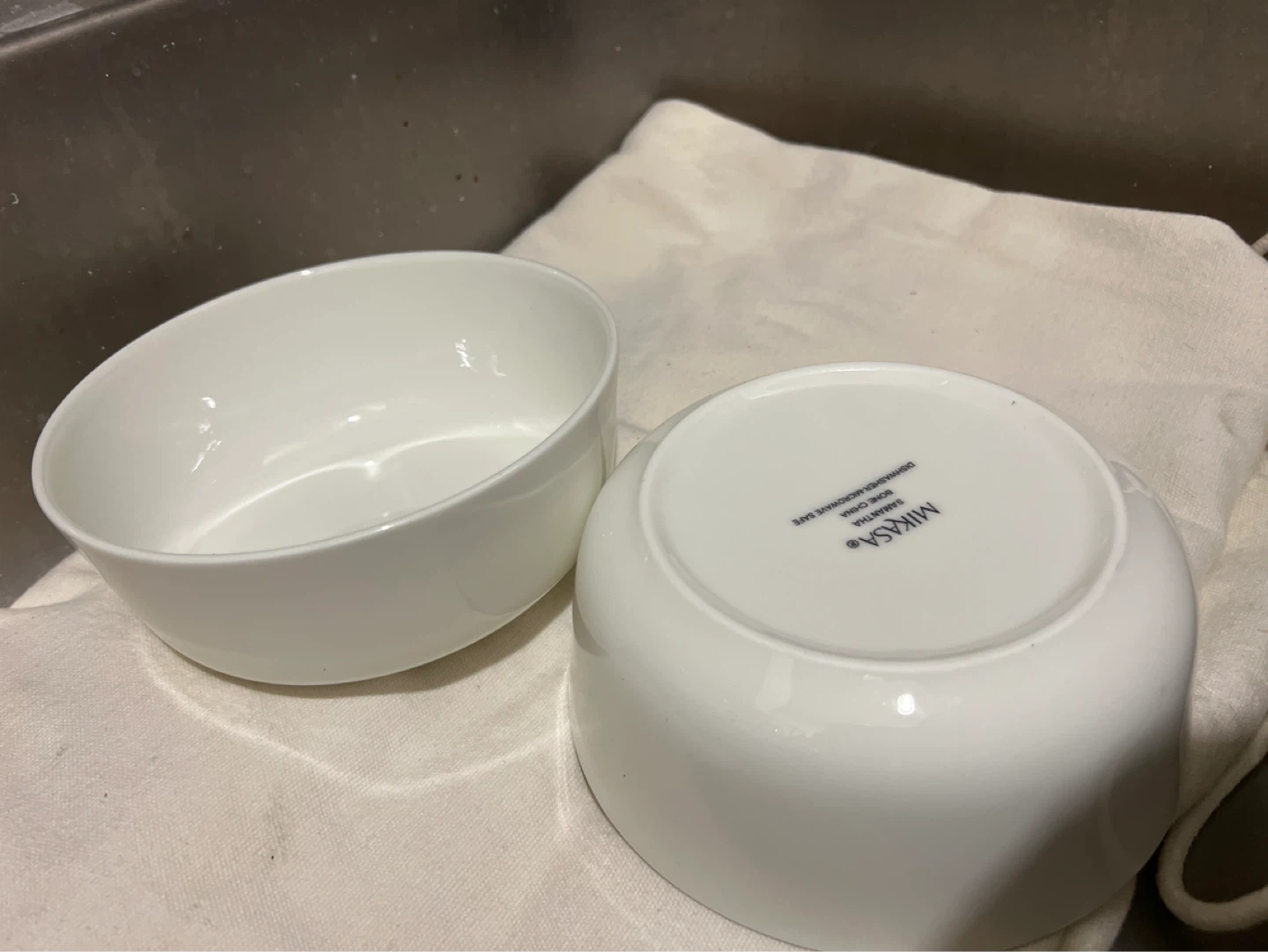 Mikasa White Porcelain Bowls - Set of 2 - photo 2