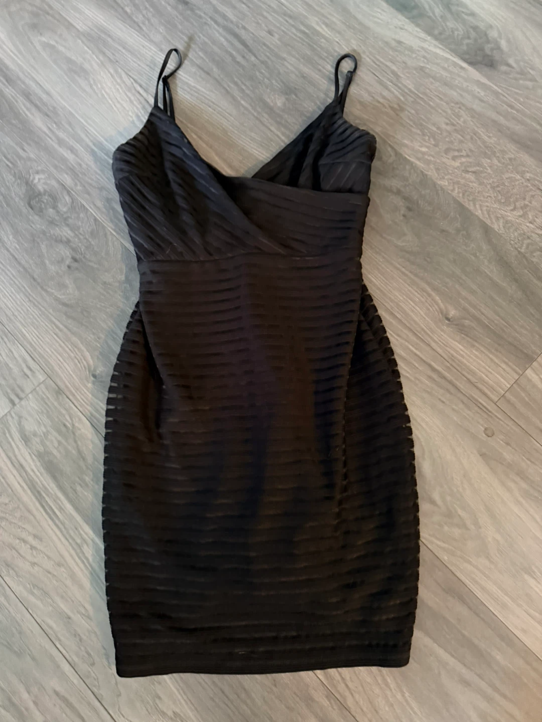LE CHÂTEAU Medium Black Textured Mini Dress