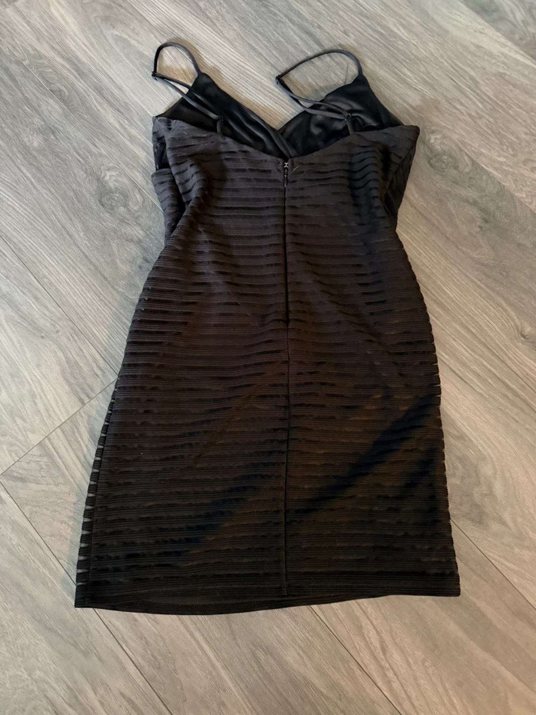 LE CHÂTEAU Medium Black Textured Mini Dress - photo 2