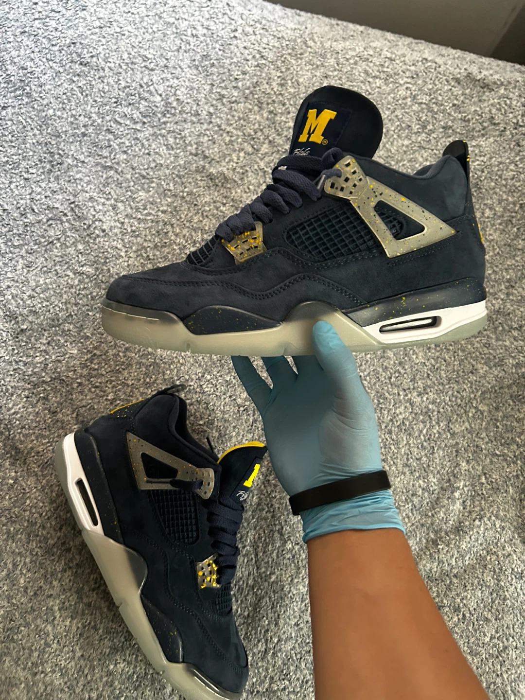 Air Jordan 4 "Michigan Wolverines" Navy/Yellow
