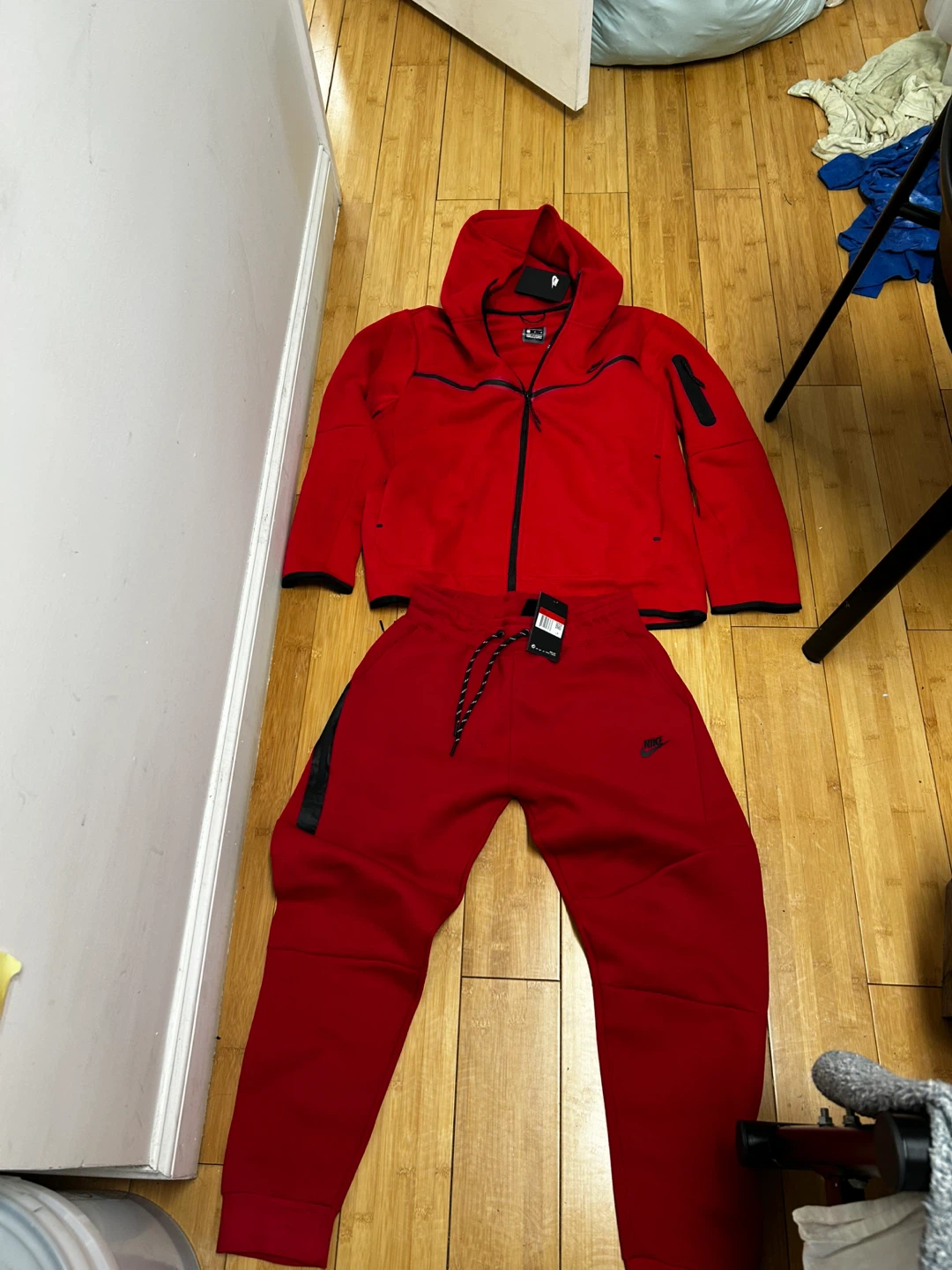 Nike Tech Fleece Full Zip Hoodie & Pants Set - Red - photo 4