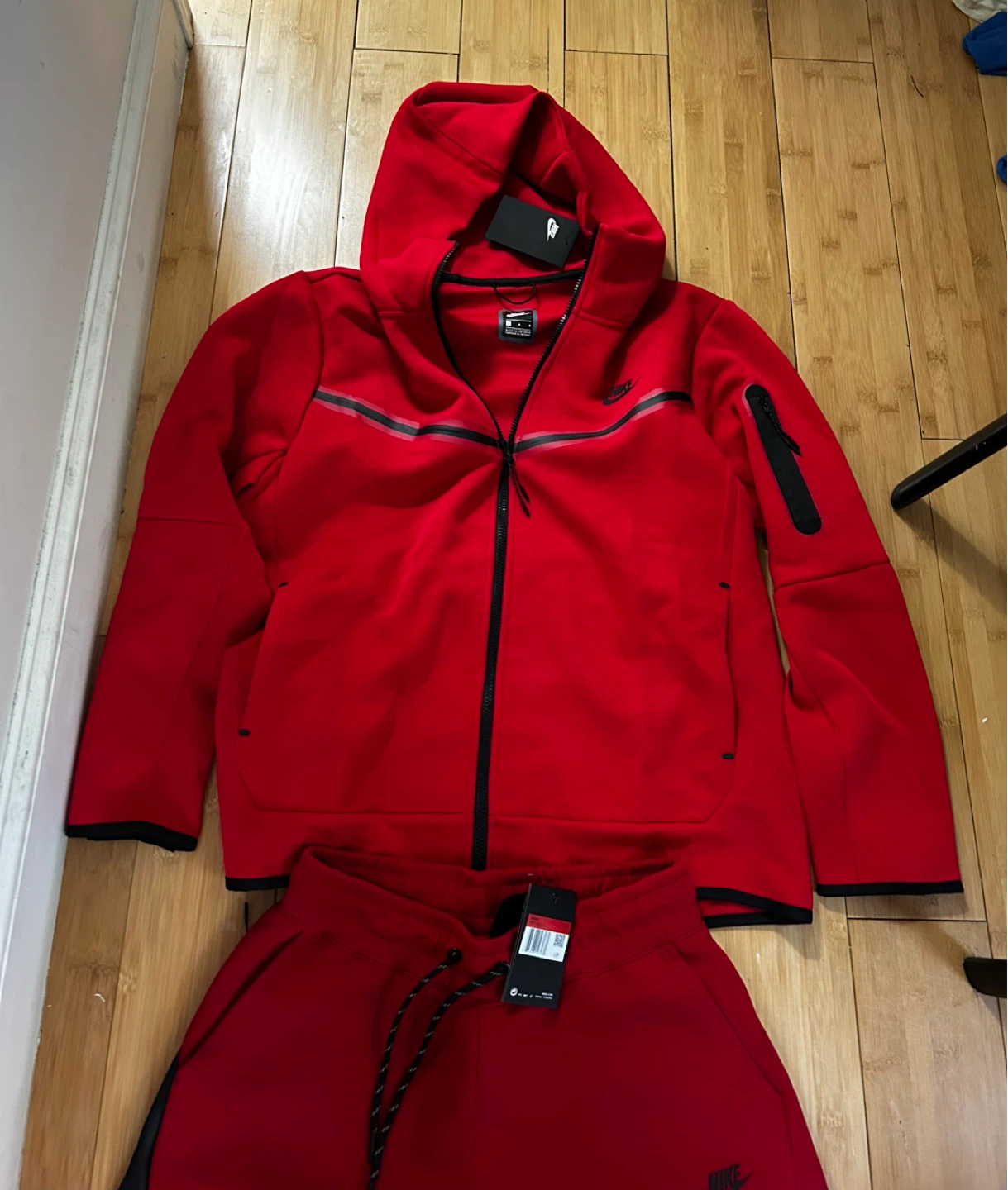 Nike Tech Fleece Full Zip Hoodie & Pants Set - Red - photo 3