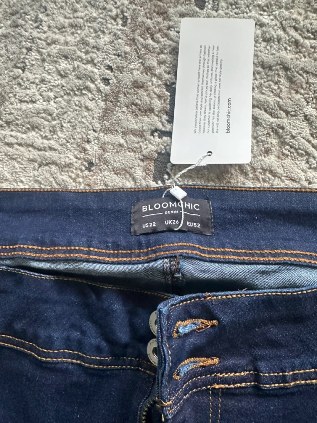 Bloomchic Dark Wash Denim Jeans - US 22 - photo 3
