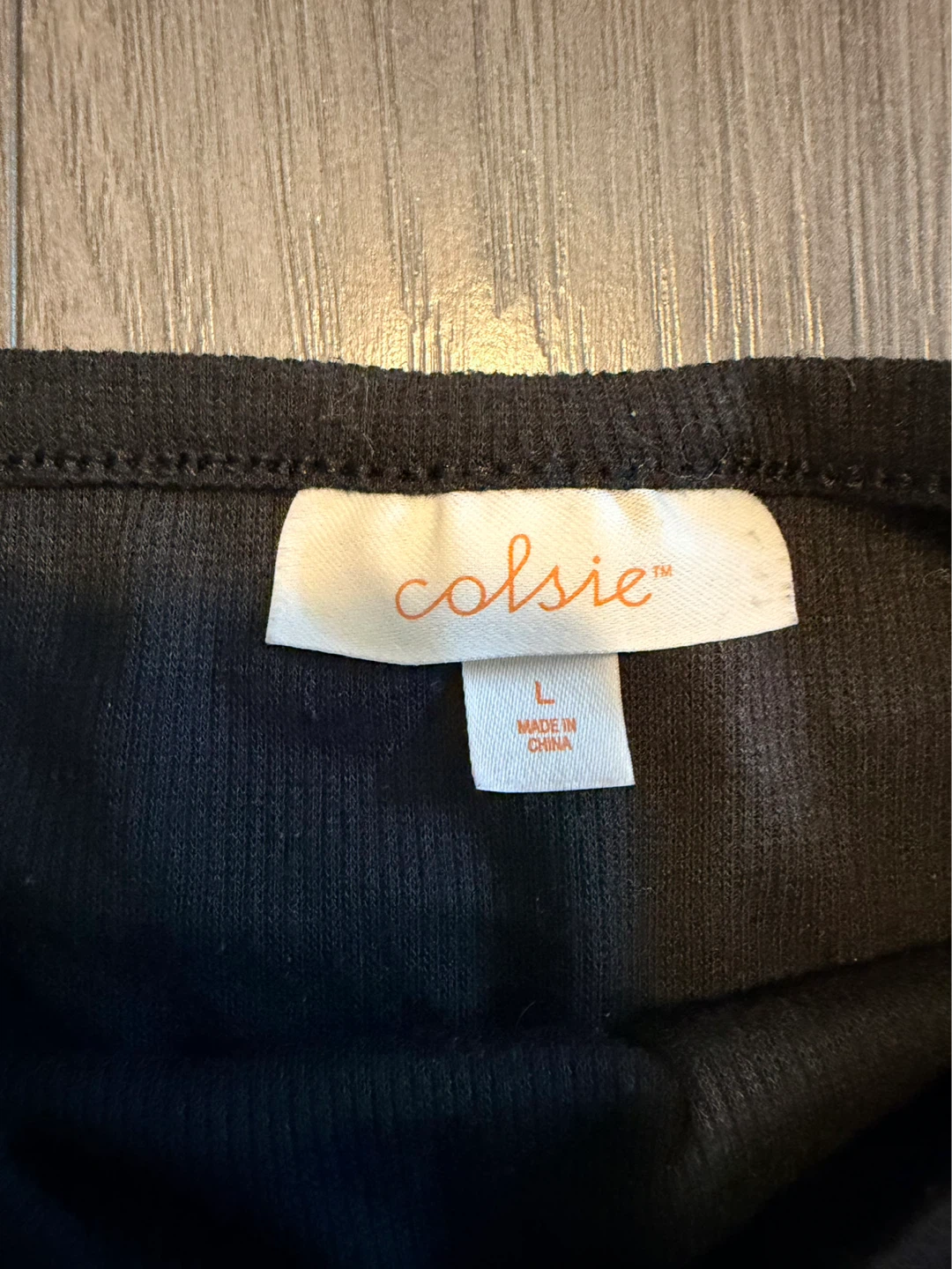Colsie Black Ribbed Crop Tank Top - Size L - photo 3