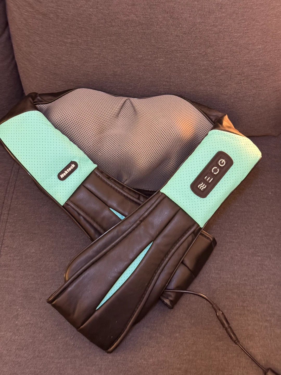 Nekteck Shiatsu Back Neck Massager with heat function