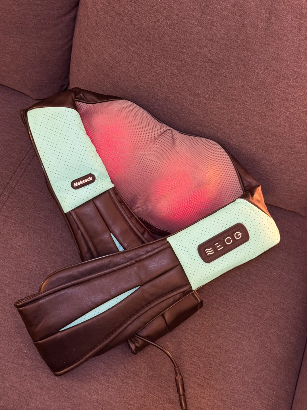 Nekteck Shiatsu Back Neck Massager with heat function - photo 2