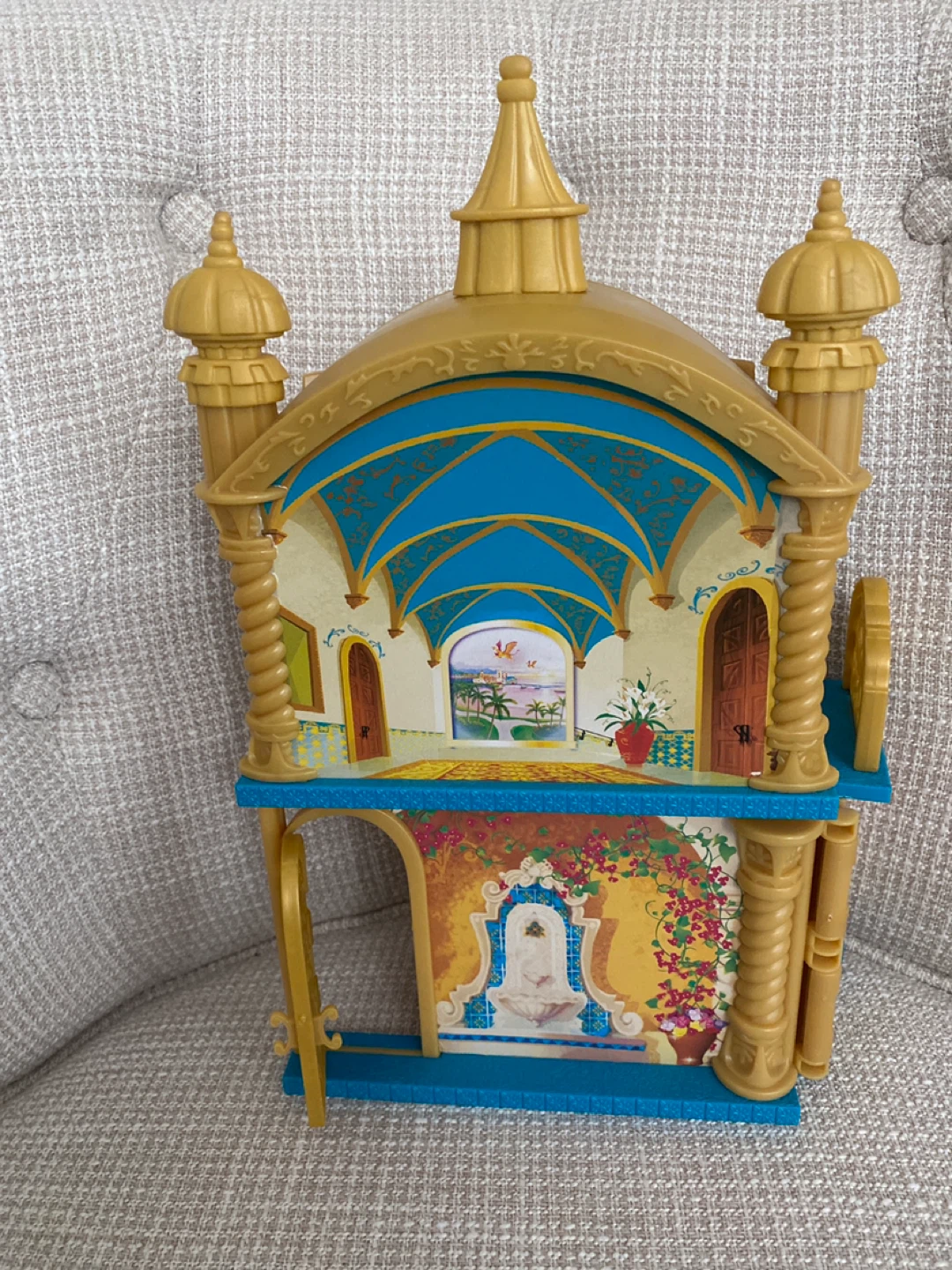 Disney Elena of Avalor Castle Playset - photo 2