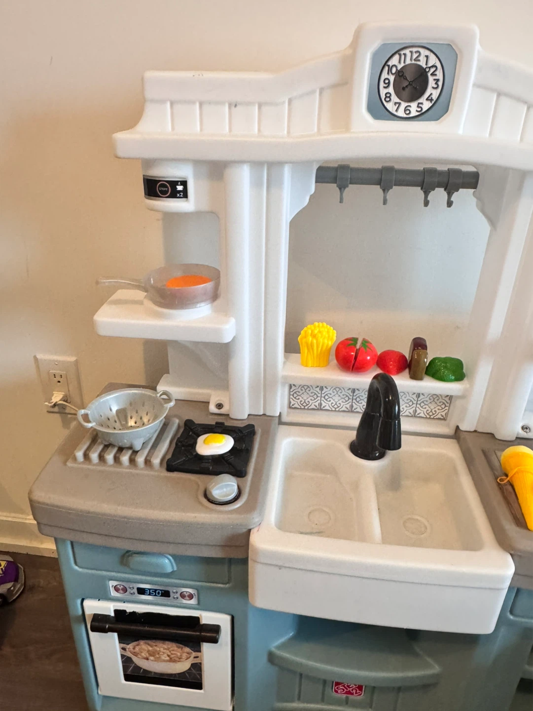 Step2 Play Kitchen - photo 4