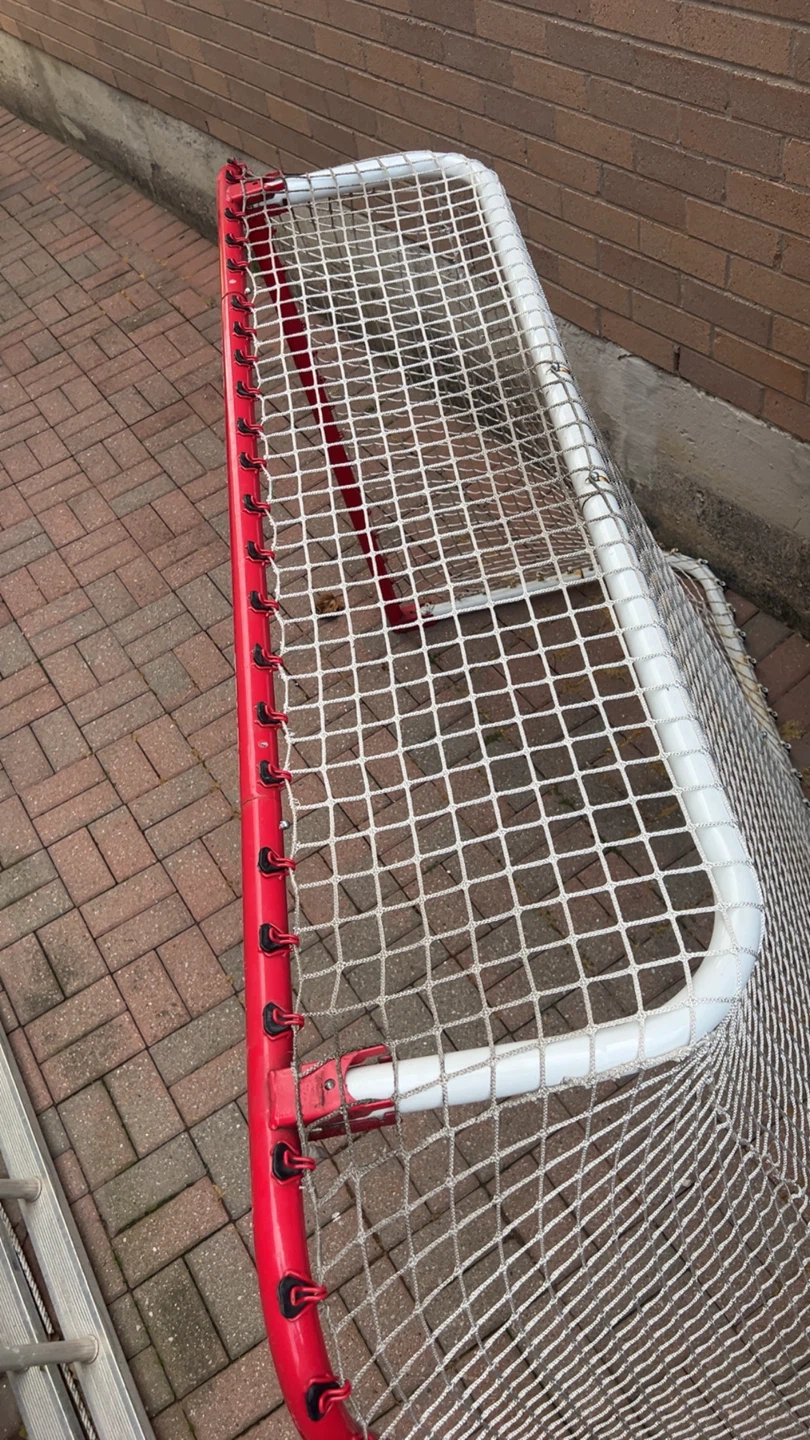 full-size foldable Bauer Hockey Net - photo 5