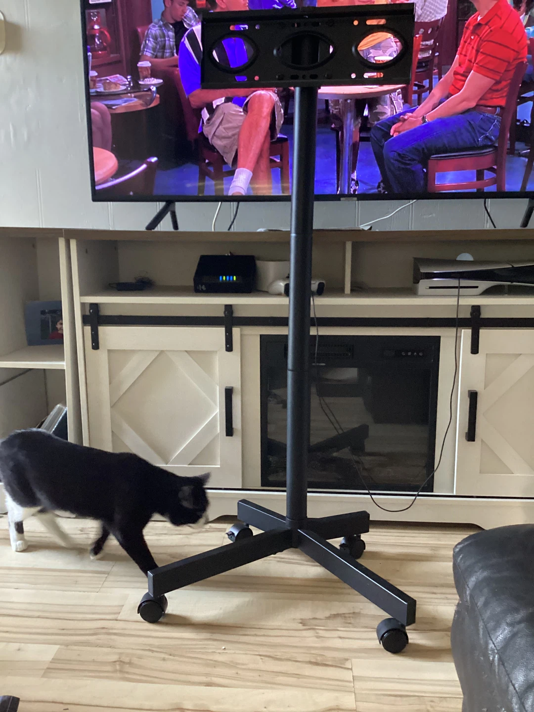 Black Rolling TV Stand - photo 3