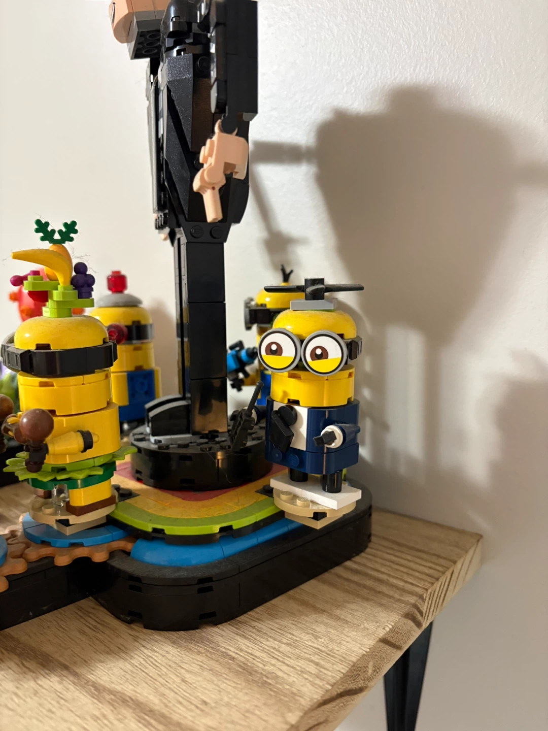Pre Built Despicable Me 4 Gru and Minions Lego - photo 3