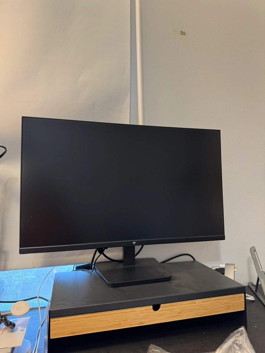 KTC 27 Inch QHD 100Hz Monitor - Black (MUST GO BEFORE JUNE 17) - photo 2