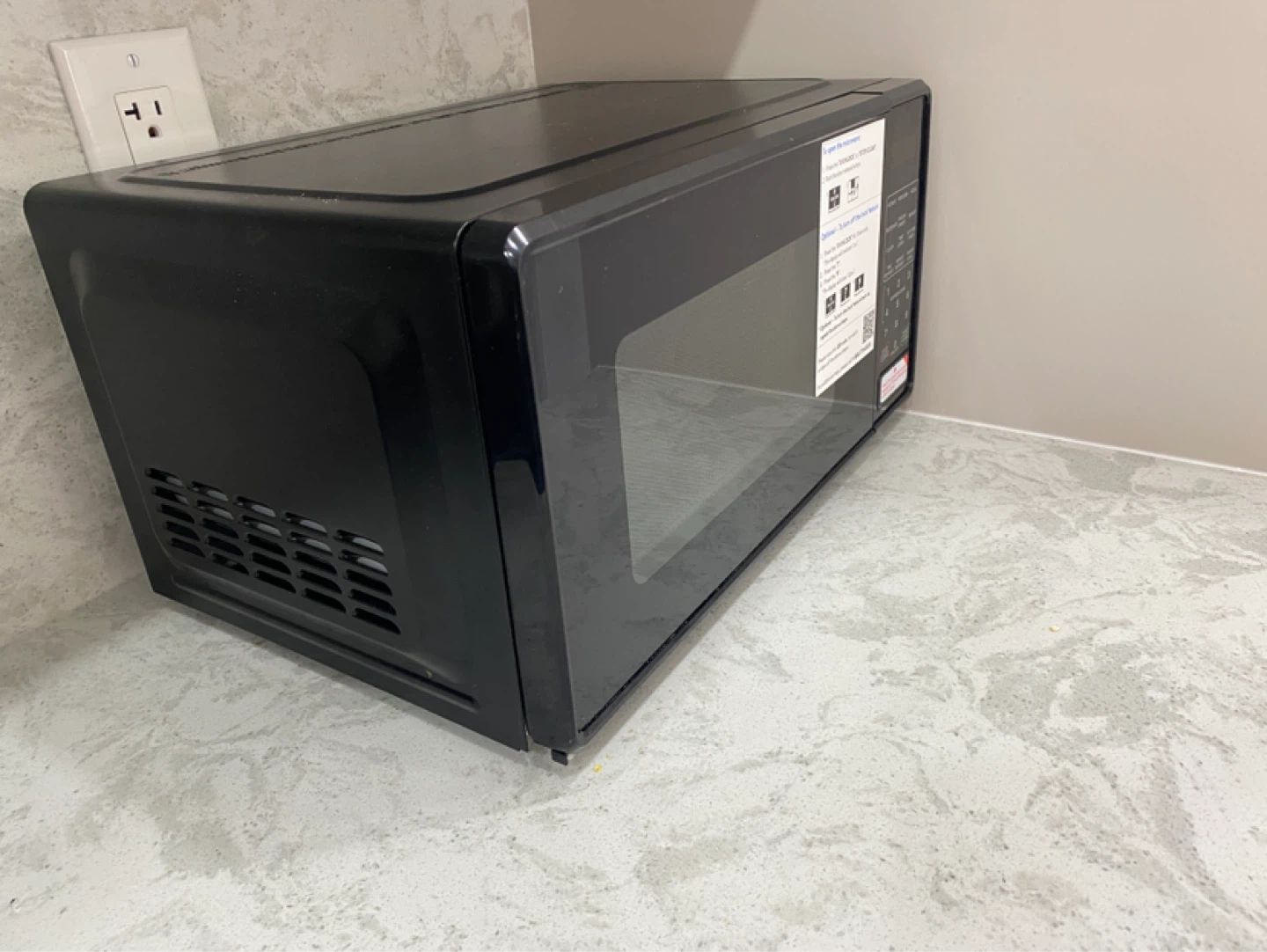 Microwave - slightly used - photo 2