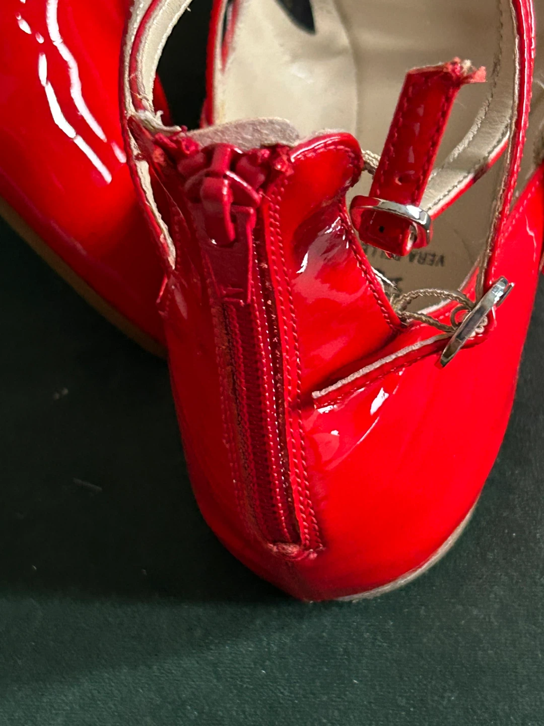 Loretta by Loretta Red Patent Leather Flats - photo 4