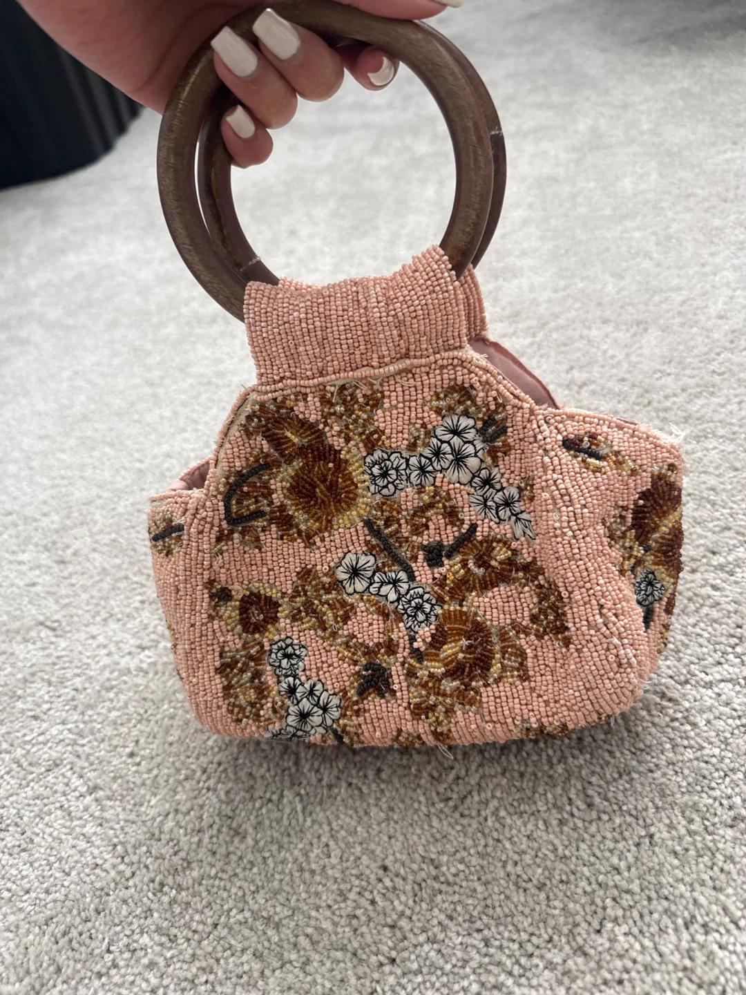 Pink vintage  Beaded Handbag with Wooden Handles
