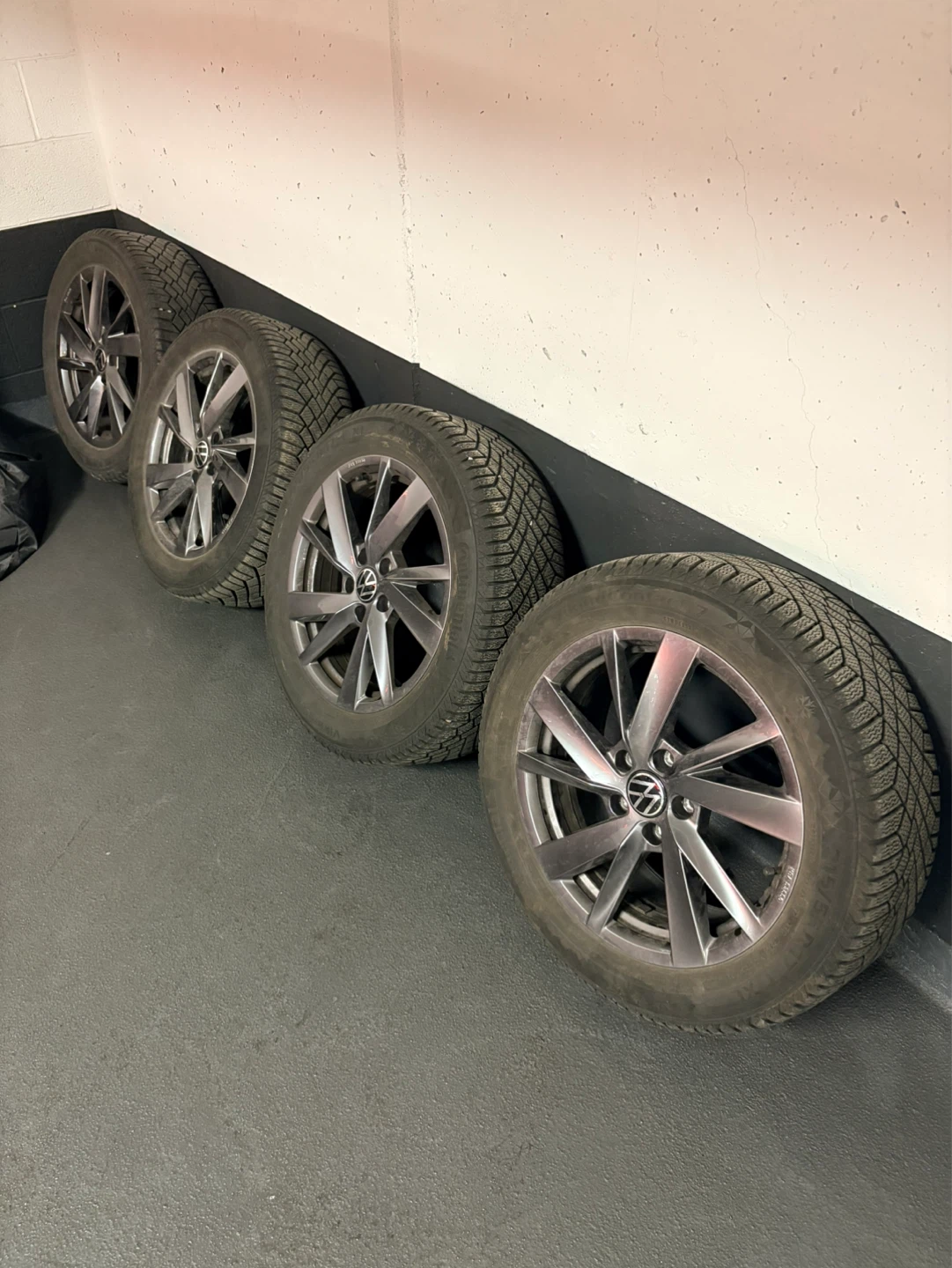 Volkswagen Taos OEM Tires & Alloy Rims — 215/55R17 — Like New