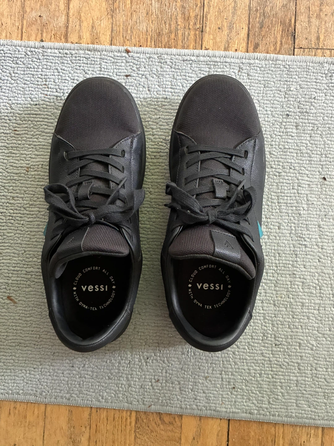 Vessi Waterproof Shoes (Size 8) - Like New - photo 2