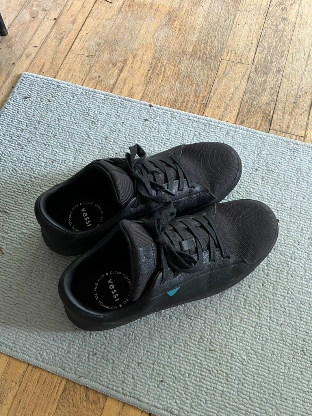 Vessi Waterproof Shoes (Size 8) - Like New