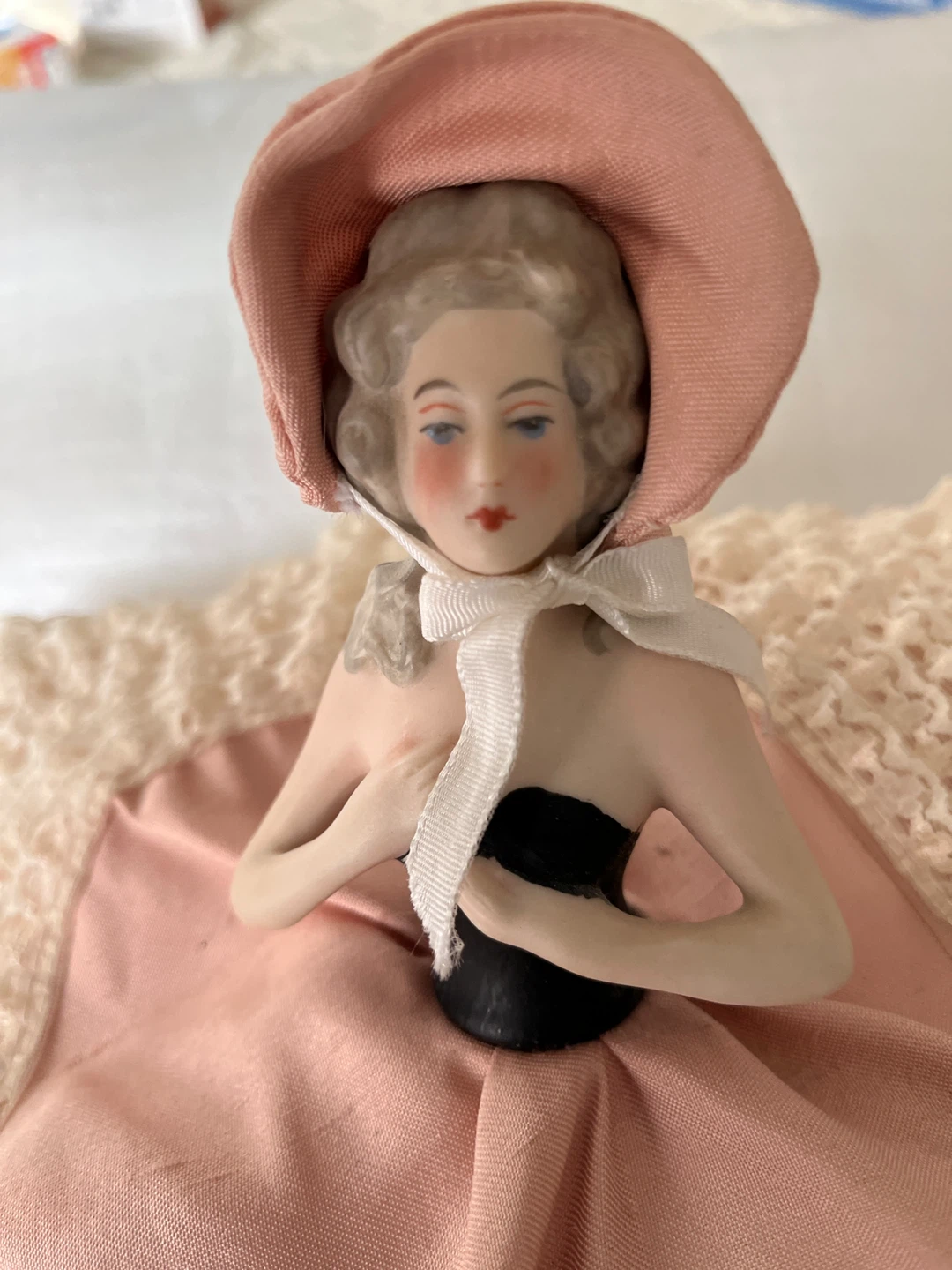 Vintage pincushion doll - photo 2