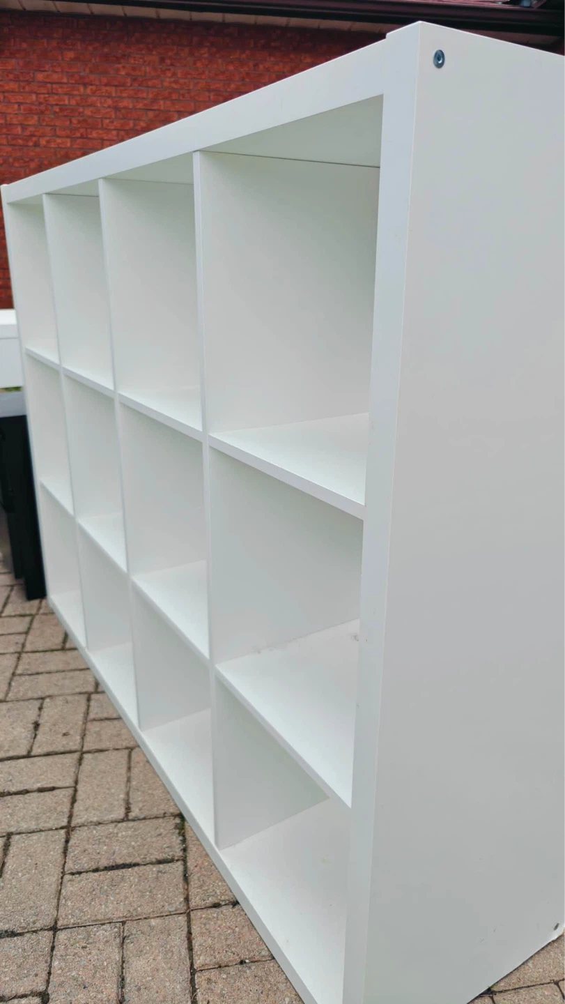 🔥Moving Sale🔥 IKEA KALLAX Shelf Unit - White