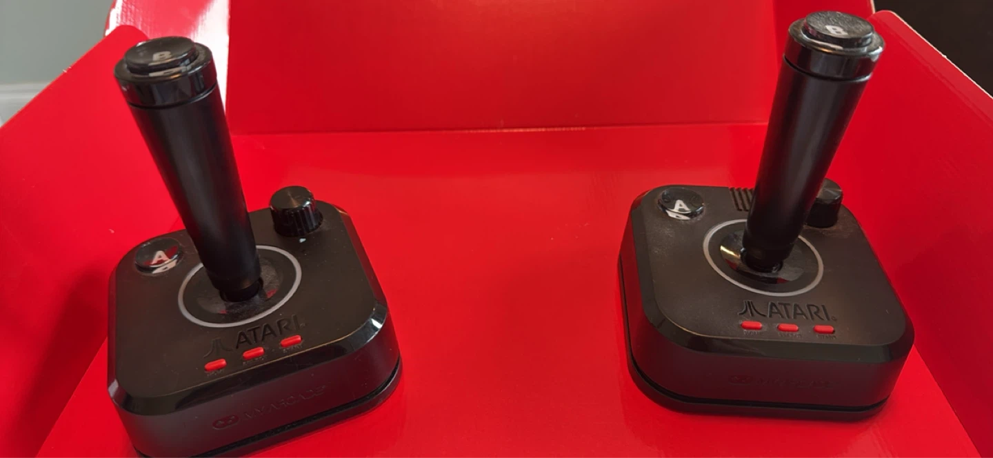 Atari 200+ Video Games Joystick & Console - photo 5