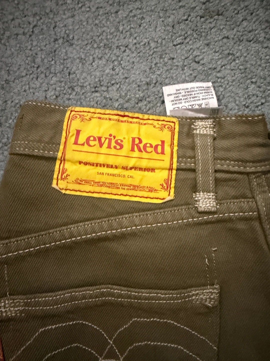 Levi's Red Olive Green Jeans - photo 2