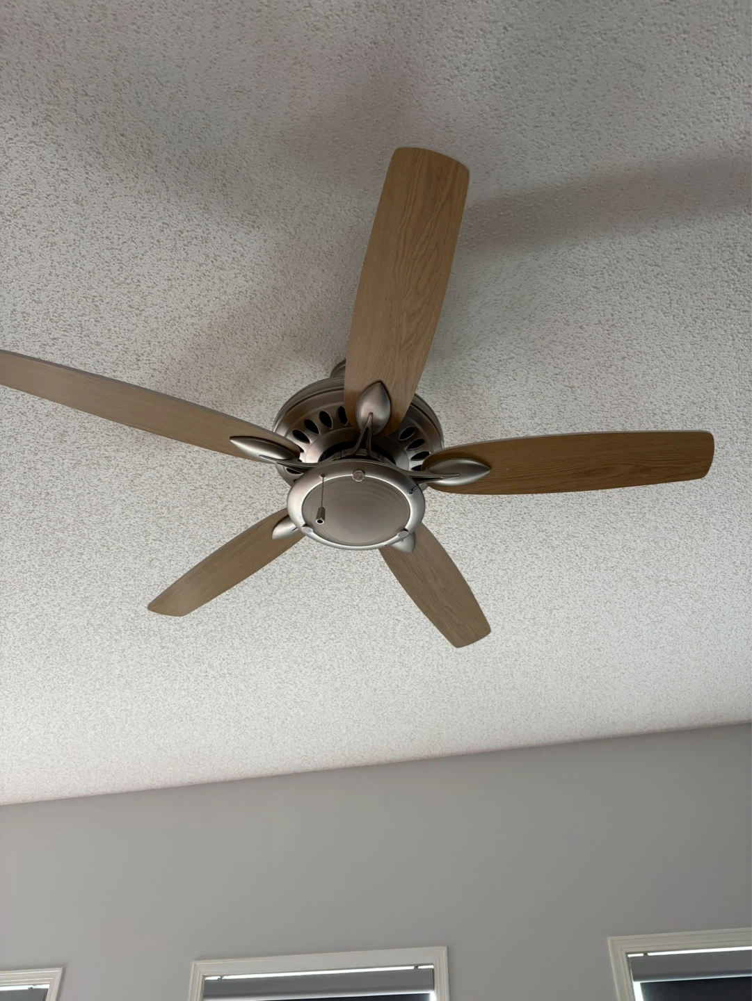 Ceiling Fan with Wood Blades