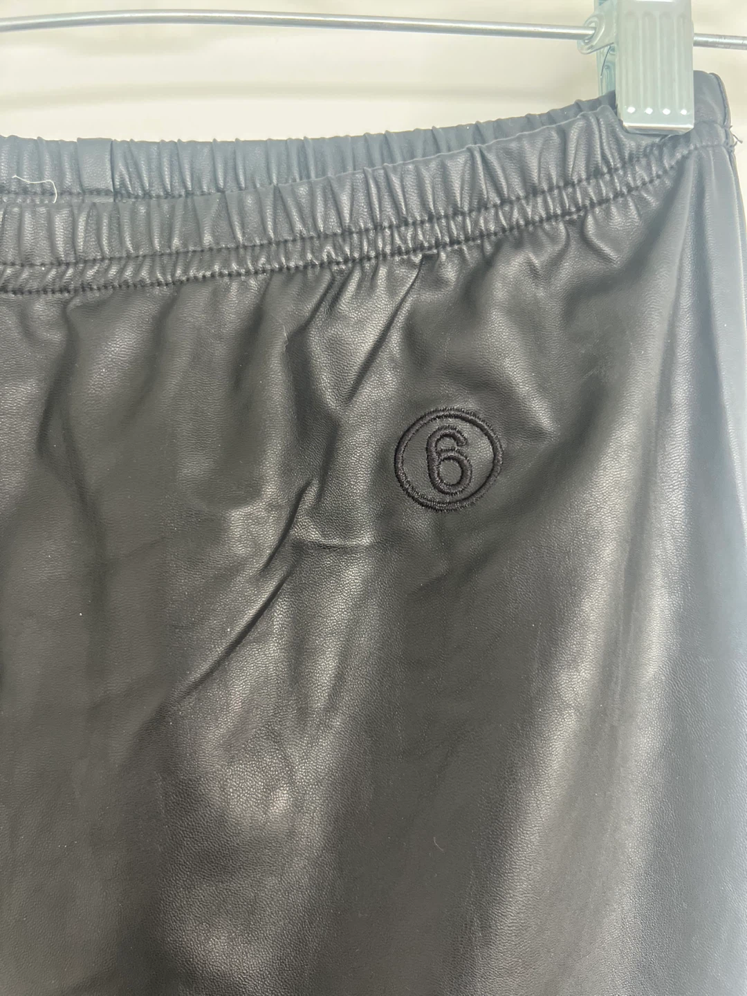 MM6 Maison Margiela Black Faux Leather Trousers Size 40 - photo 5