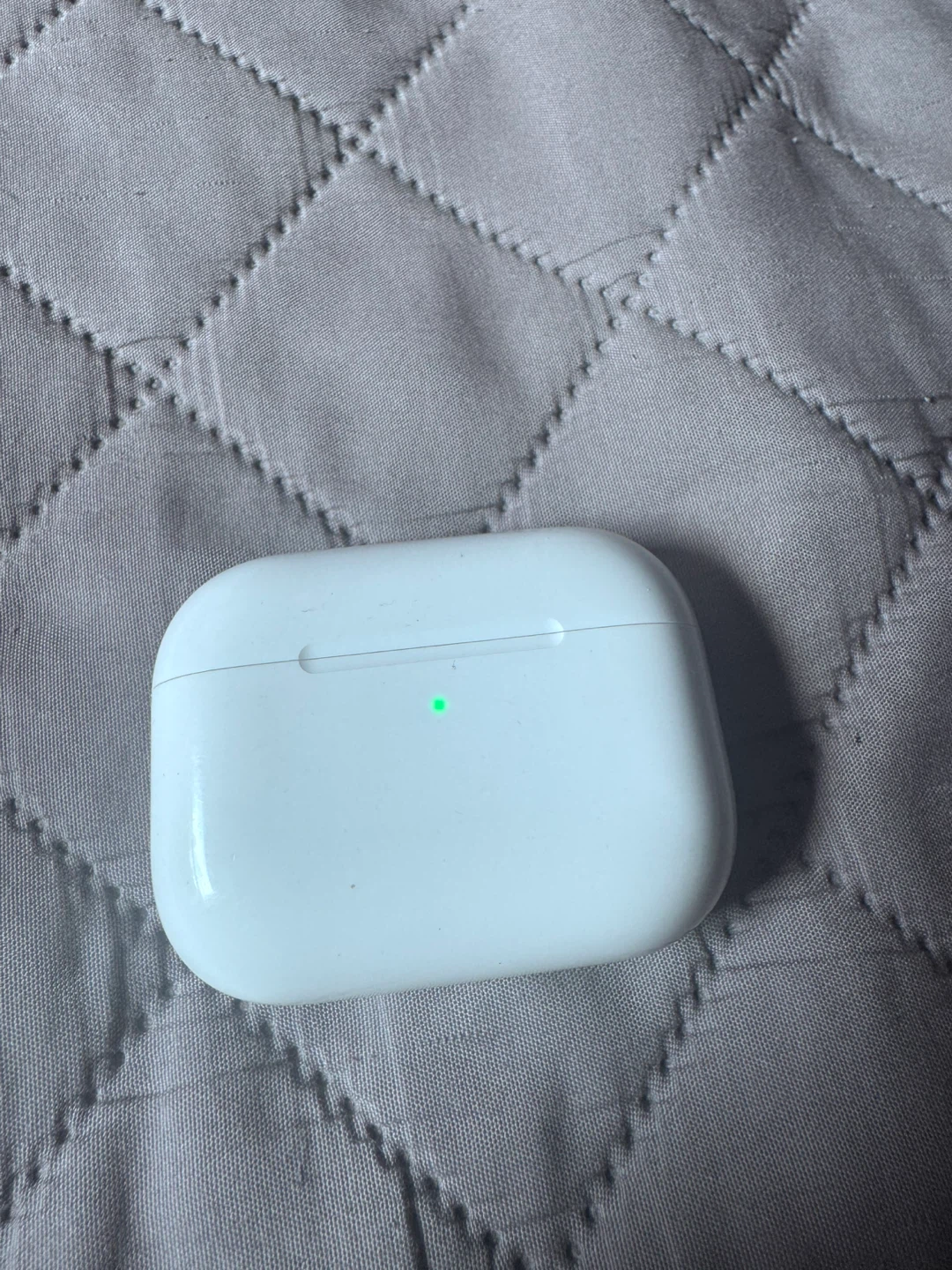 Apple AirPods Pro (3rd Generation) - White - photo 3