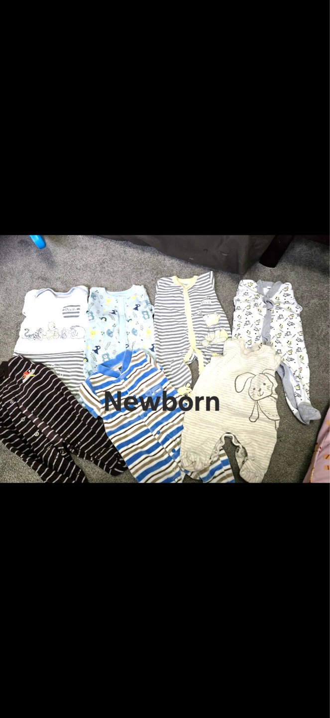 Newborn Baby Clothes Bundle - photo 2