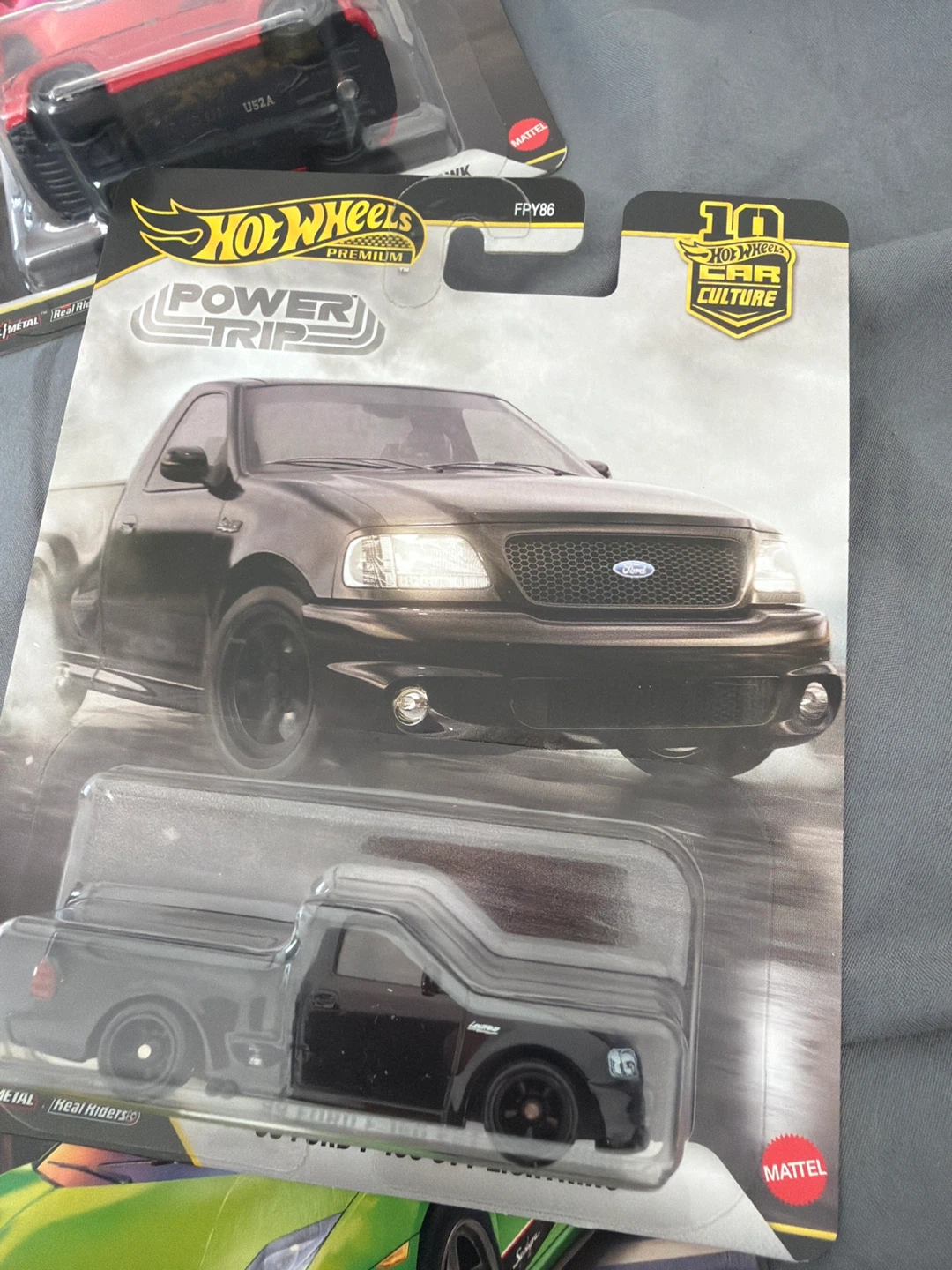 Hot Wheels Premium Car Culture Ford F-150 Lightning