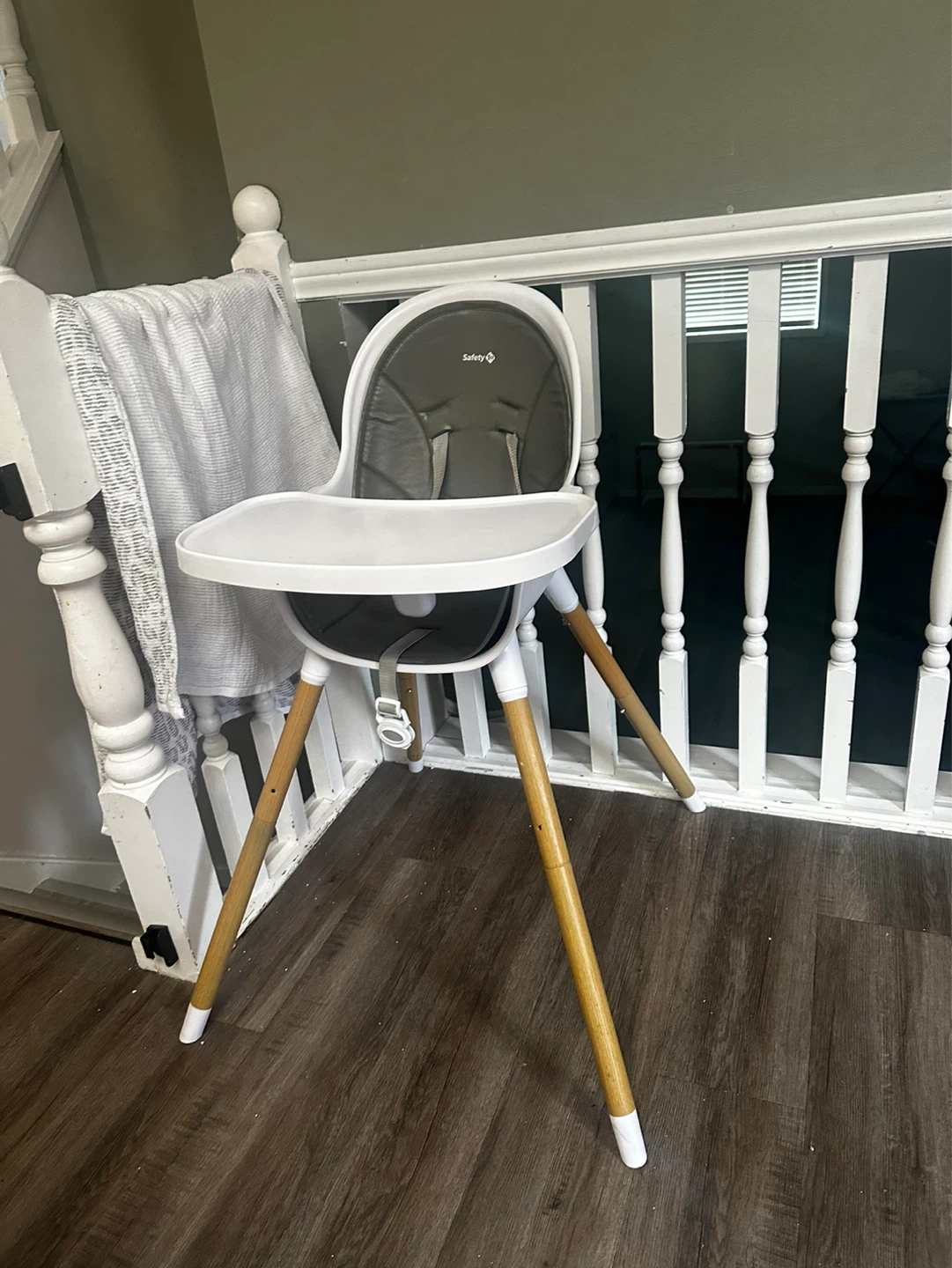 Safety 1st High Chair - photo 2
