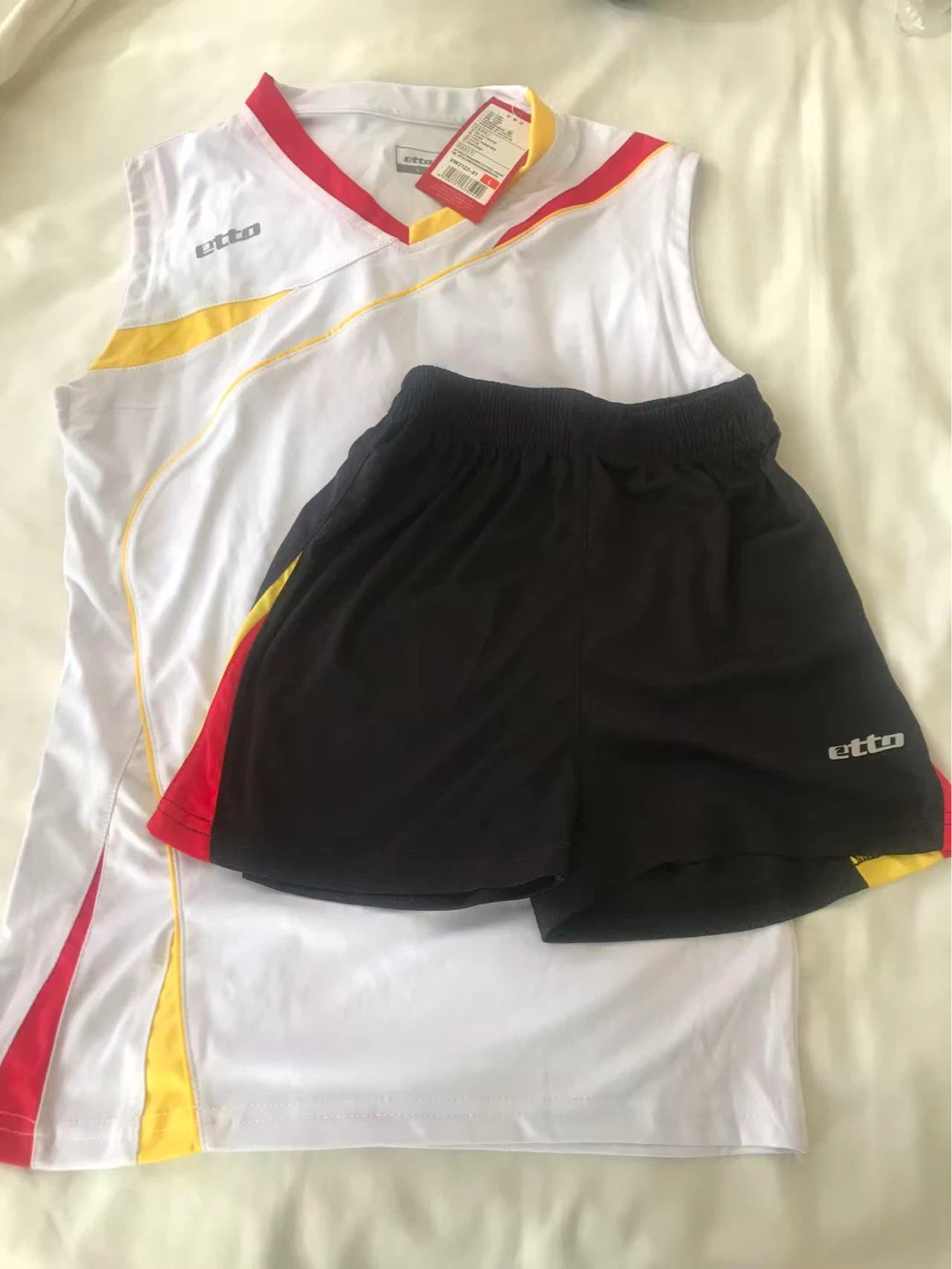 Etto Athletic Jersey and Shorts Set