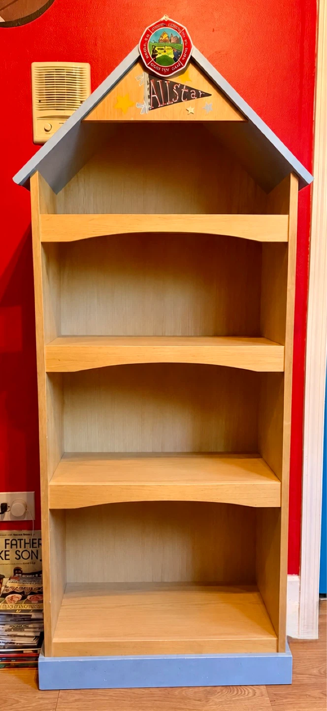 Wooden Kids Bookshelf with Sports Theme