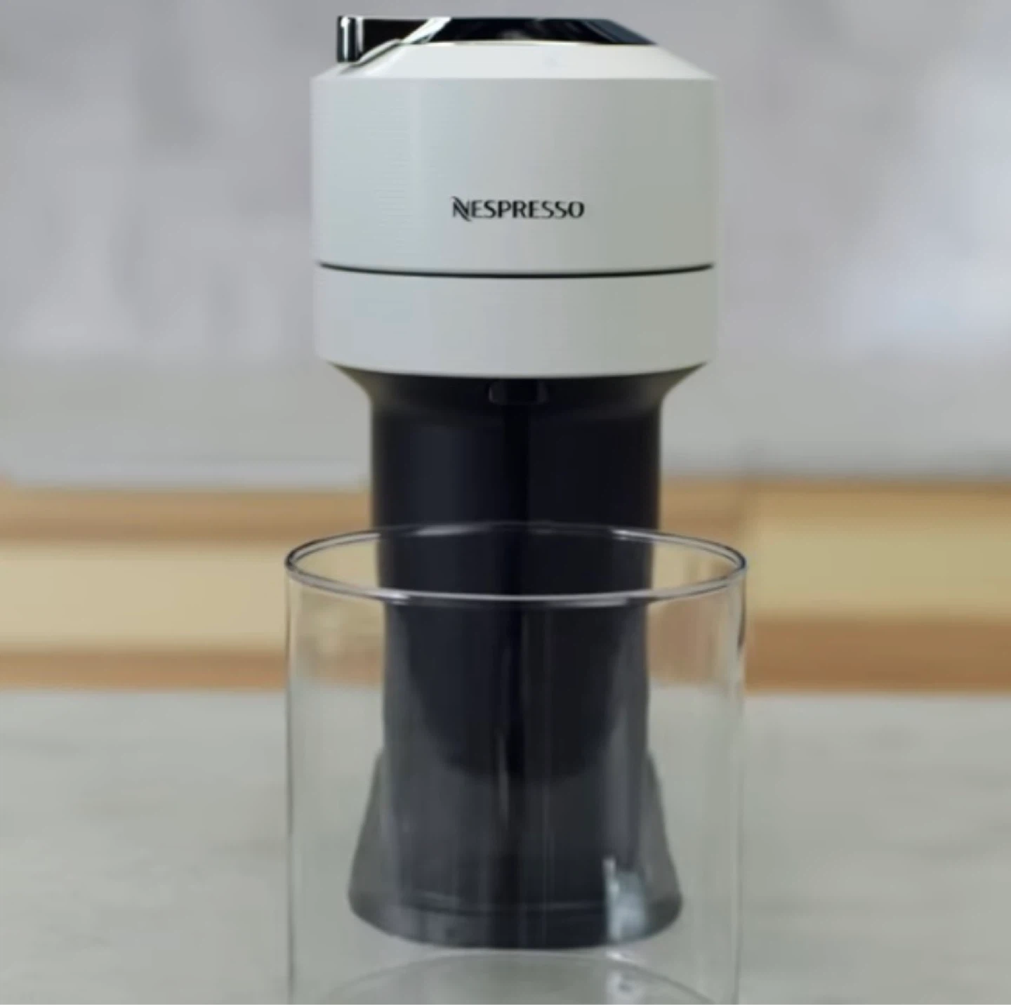 Nespresso Vertuo Next & Aeroccino3 Coffee Machine - photo 5